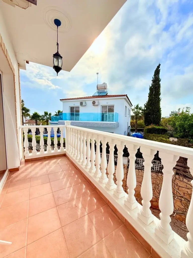 Villa Pomelo